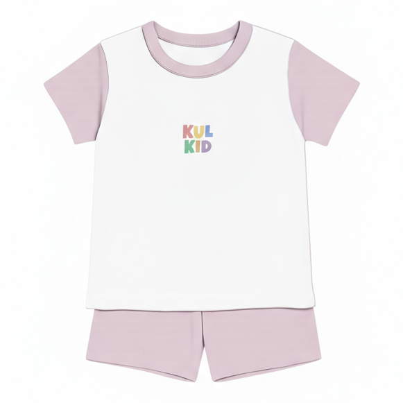 Pysjamas fra KUL KID med Rosa detaljer.