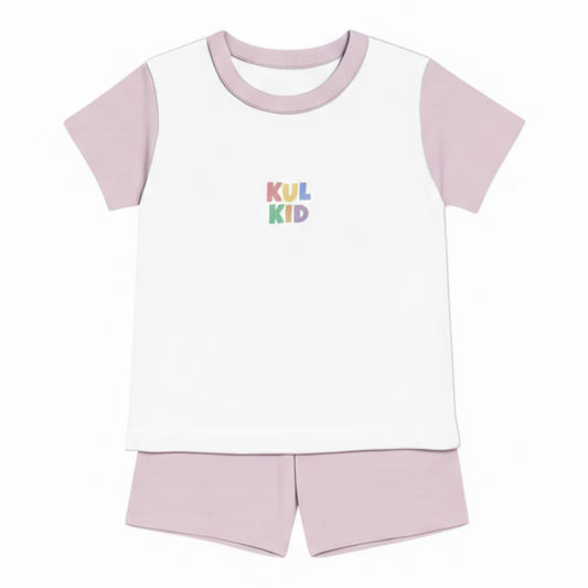 Pysjamas fra KUL KID med Rosa detaljer.