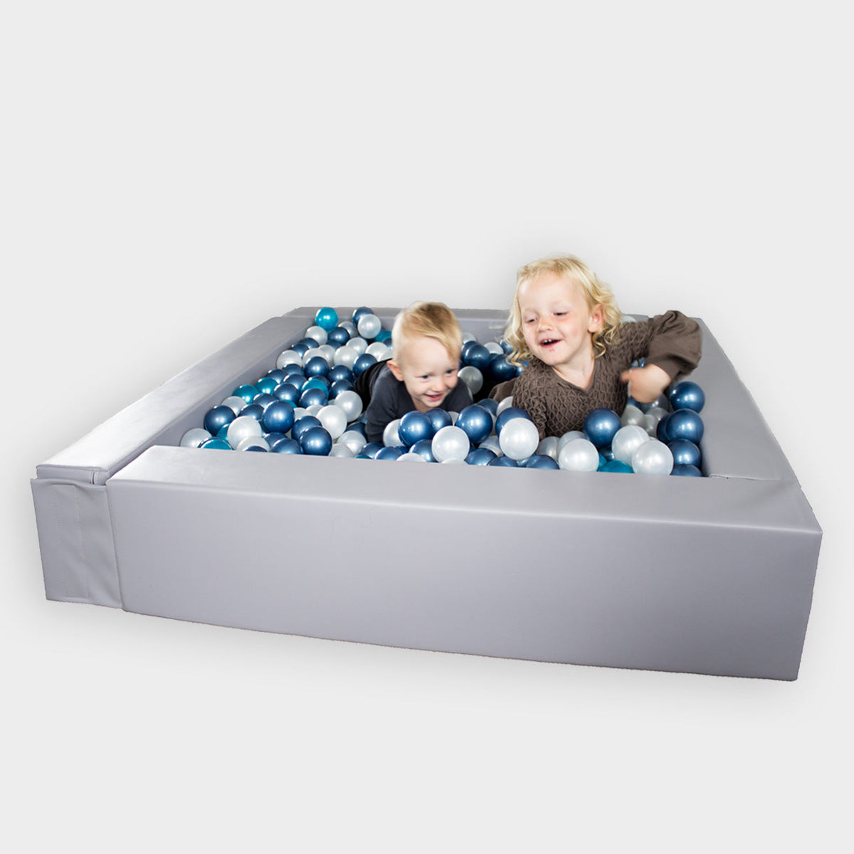 Ballbasseng i skum - Ballpit