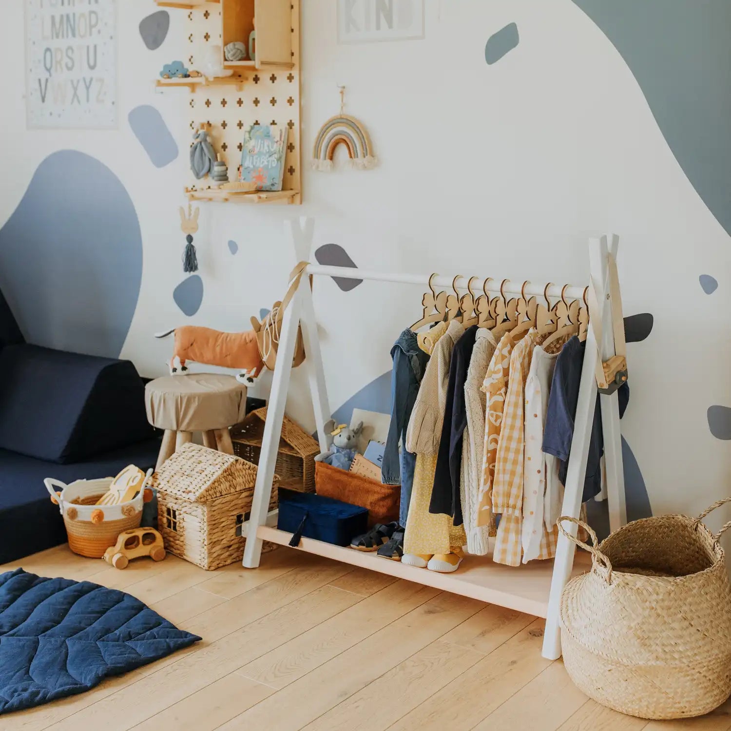 Klesstativ med oppbevaring - bilde 31 - KUL KID