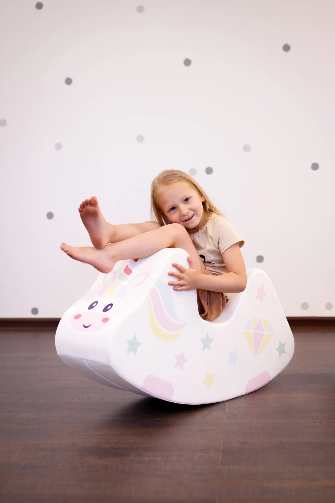 Vippeenhjørning i skum - Rocky Unicorn, alle deler fra Kul Kid